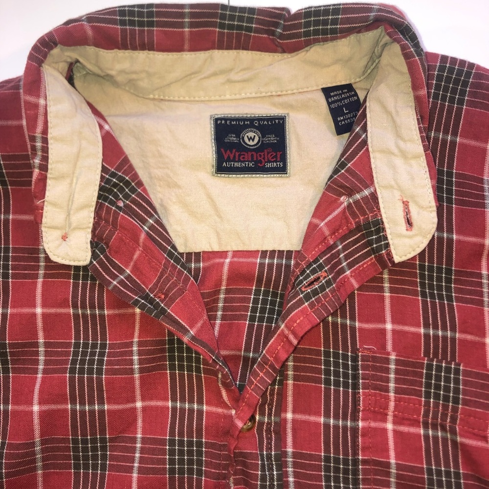 Wrangler Mens L Large Plaid Red Button Up Flannel